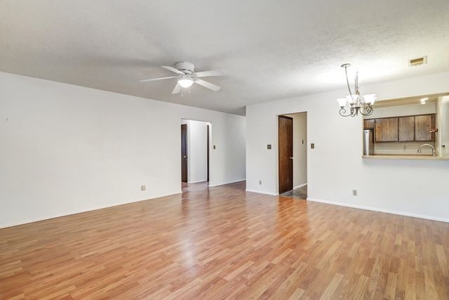 780 Stallion Road SE, Rio Rancho, NM 87124