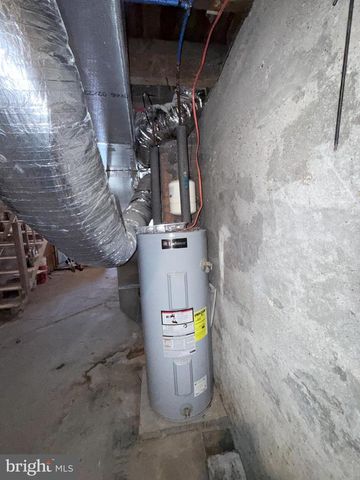 741 E NORWEGIAN ST, Pottsville, PA 17901