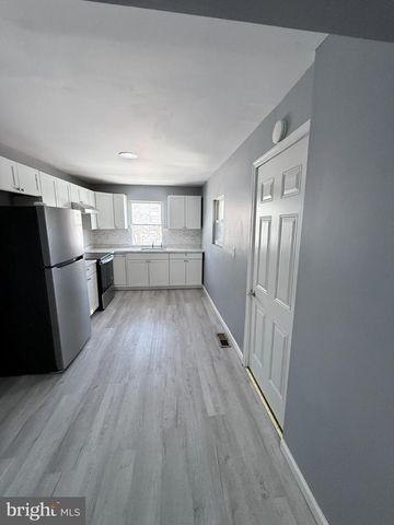 741 E NORWEGIAN ST, Pottsville, PA 17901