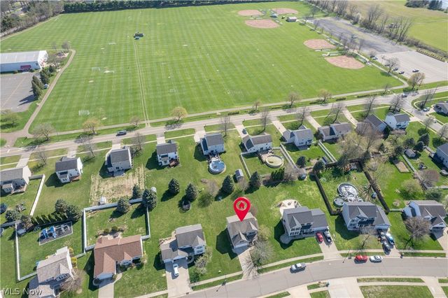 2662 Captens Street NE, Canton, OH 44721