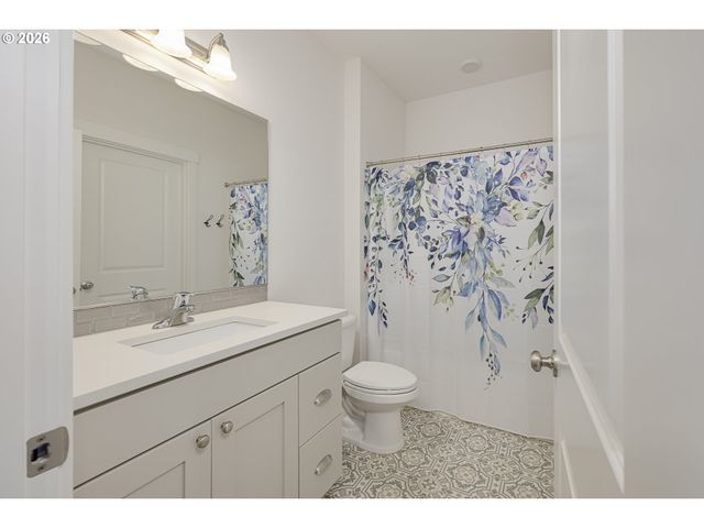 1614 Ne 172ND Cir, Ridgefield, WA 98642