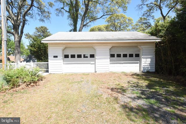 1815 HIGHLAND DR, Saint Leonard, MD 20685