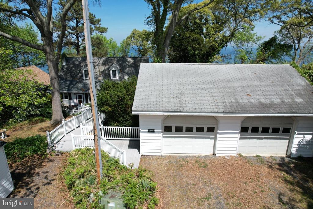 Image 2 of property listing at 1815 HIGHLAND DR, Saint Leonard, MD 20685