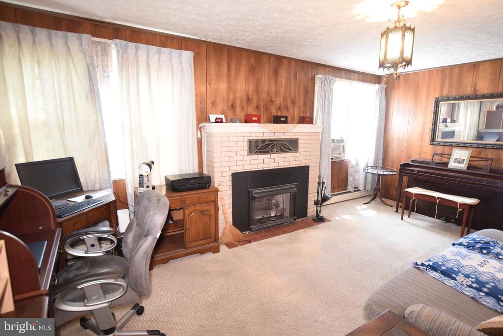 Image 11 of property listing at 1815 HIGHLAND DR, Saint Leonard, MD 20685