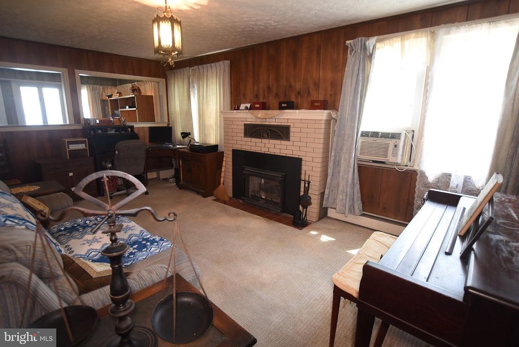 Image 12 of property listing at 1815 HIGHLAND DR, Saint Leonard, MD 20685