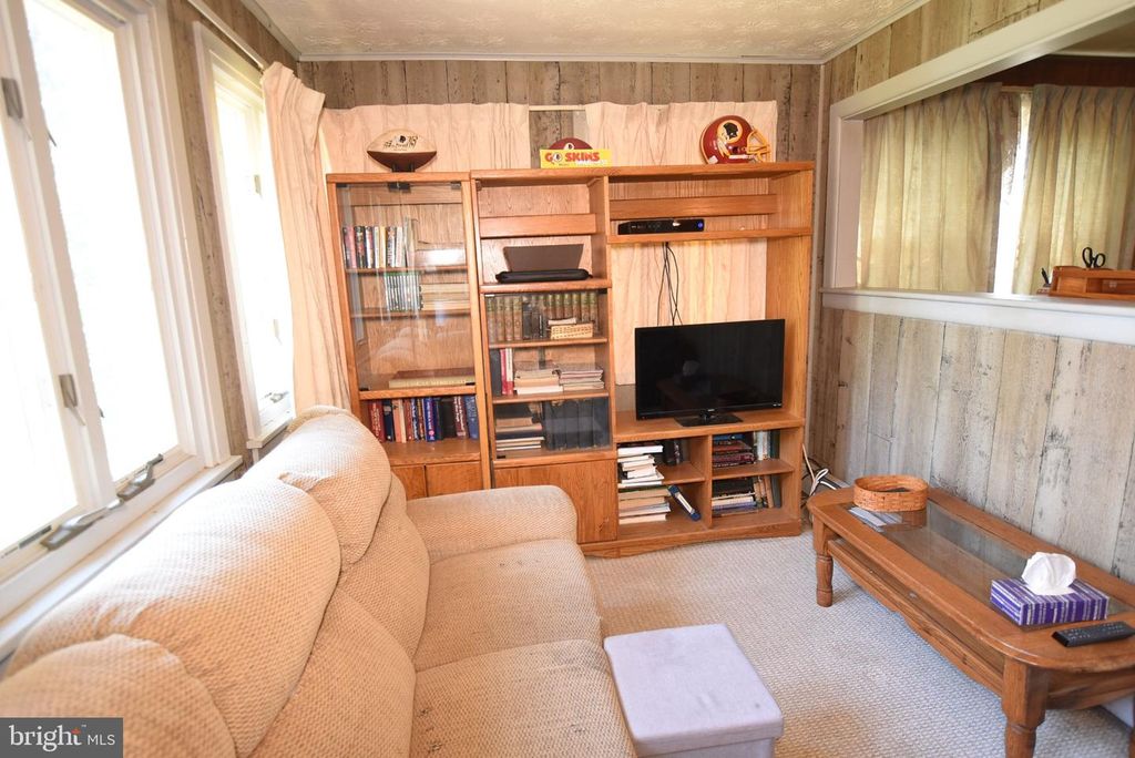 Image 18 of property listing at 1815 HIGHLAND DR, Saint Leonard, MD 20685