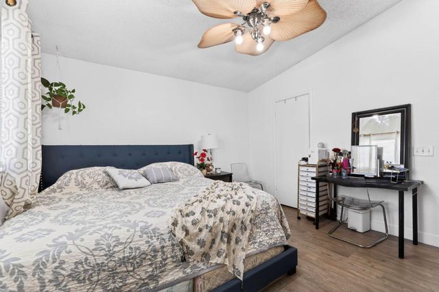 7803 Orchard Woods Cir, Sacramento, CA 95828