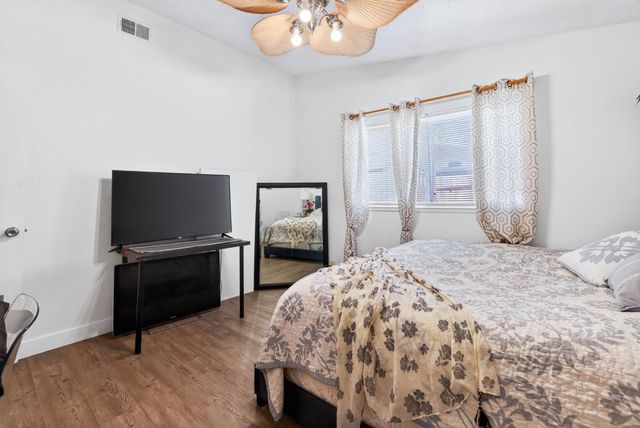 7803 Orchard Woods Cir, Sacramento, CA 95828