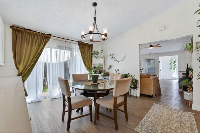 7803 Orchard Woods Cir, Sacramento, CA 95828