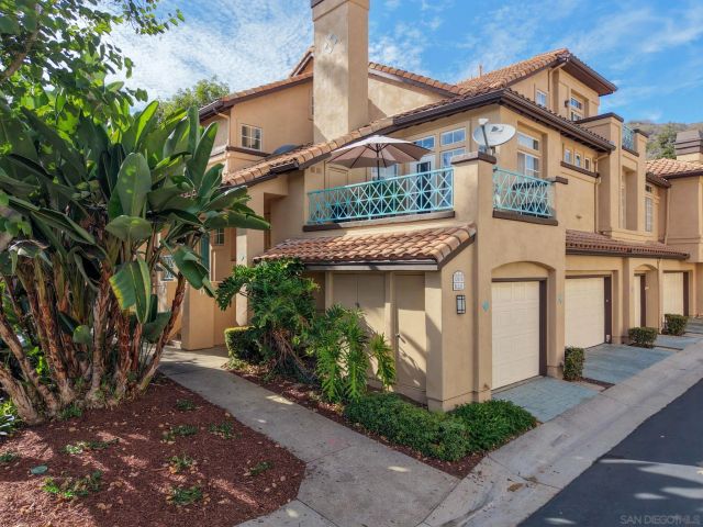 12616 Springbrook Drive Unit D, San Diego, CA 92128