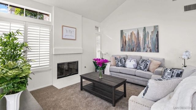 12616 Springbrook Drive Unit D, San Diego, CA 92128