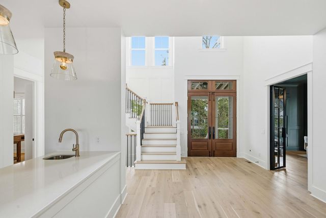 457 Lesesne Street, Charleston, SC 29492