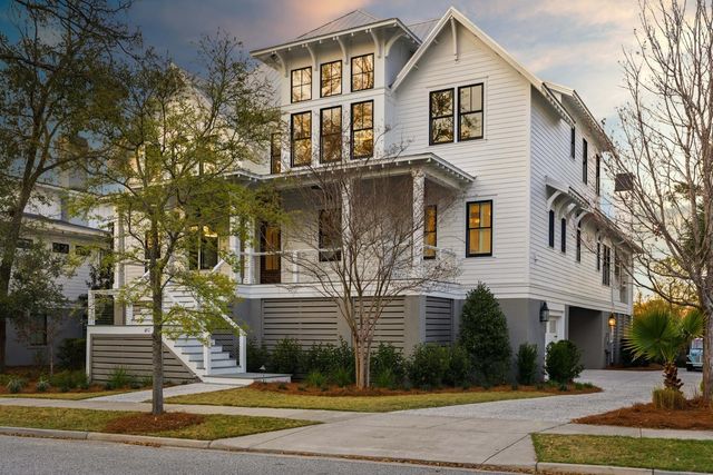 457 Lesesne Street, Charleston, SC 29492