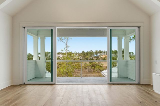 457 Lesesne Street, Charleston, SC 29492