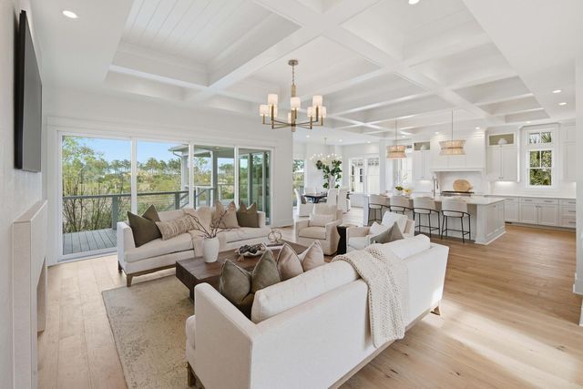 457 Lesesne Street, Charleston, SC 29492