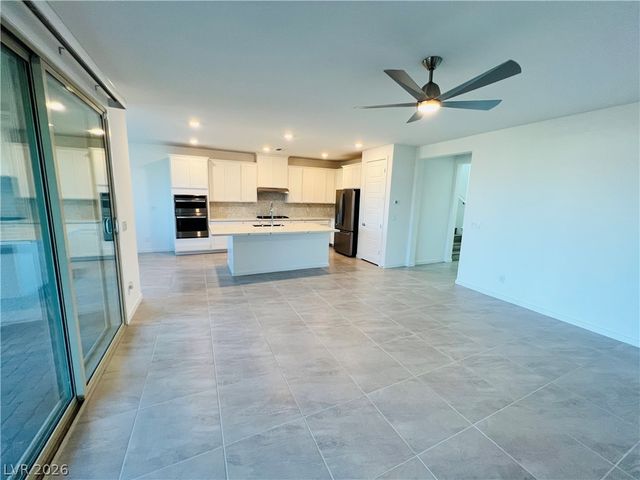 758 Spirit Lake Street, Las Vegas, NV 89138
