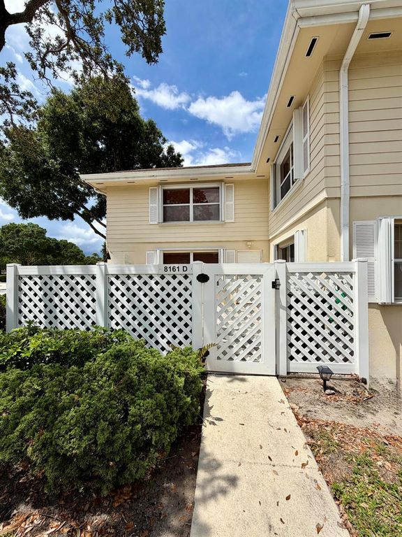 8161 Andover Court 61d, Lake Clarke Shores, FL 33406