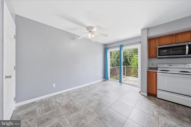 8757 KINGS RD, Waynesboro, PA 17268