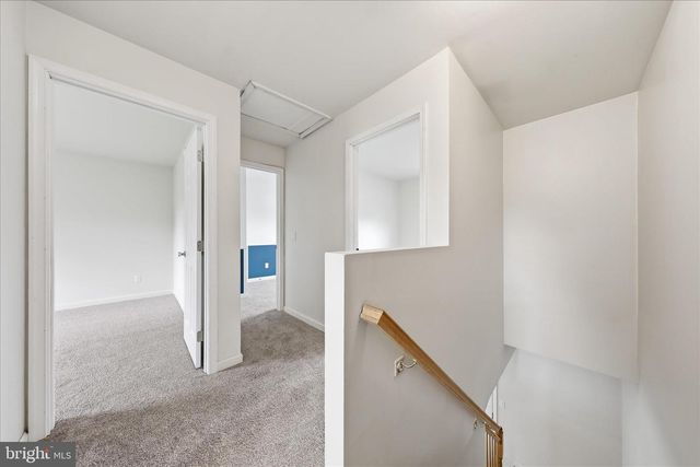 8757 KINGS RD, Waynesboro, PA 17268