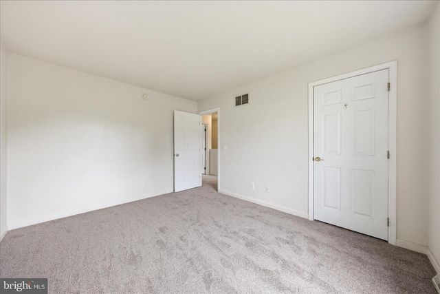 8757 KINGS RD, Waynesboro, PA 17268