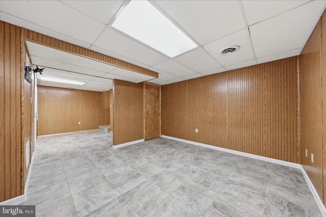 8757 KINGS RD, Waynesboro, PA 17268