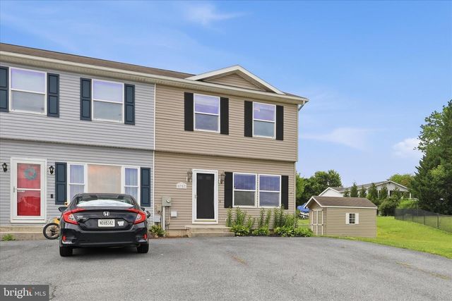 8757 KINGS RD, Waynesboro, PA 17268