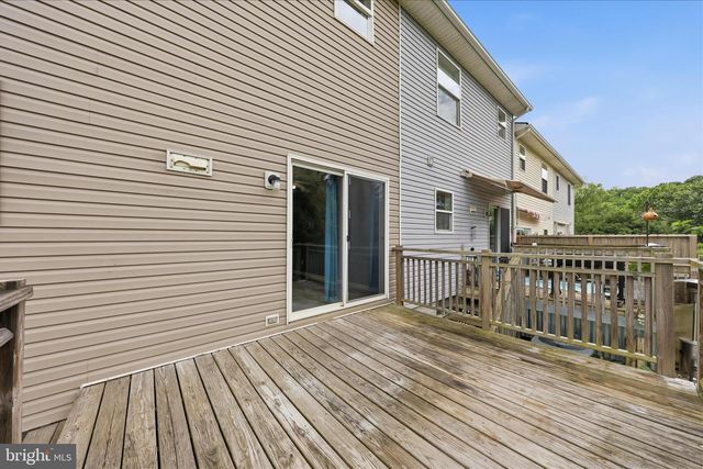 8757 KINGS RD, Waynesboro, PA 17268