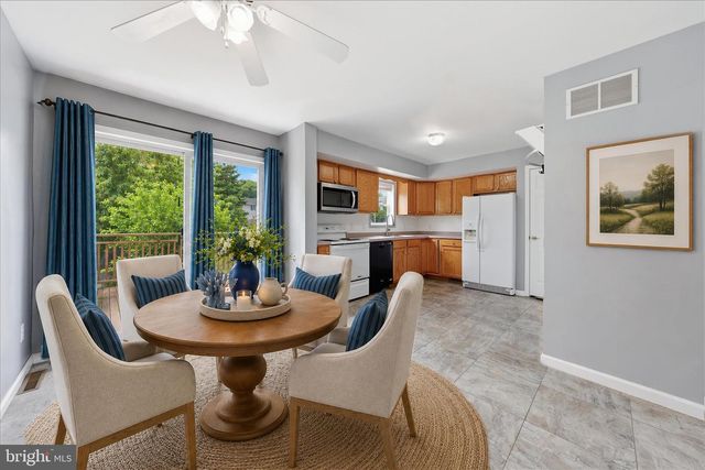 8757 KINGS RD, Waynesboro, PA 17268