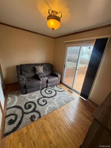 15777 Harrison, Romulus, MI 48174