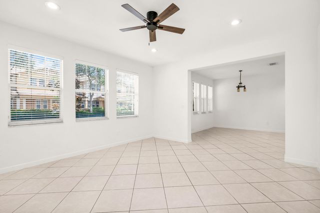 650 Pacific Grove Drive 5, West Palm Beach, FL 33401