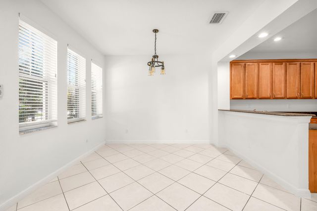 650 Pacific Grove Drive 5, West Palm Beach, FL 33401