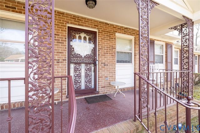 1918 Bogese Dr, Petersburg, VA 23805