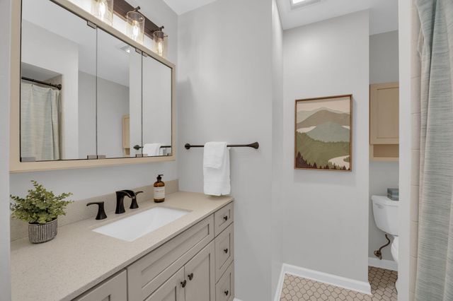 758 Meadow View Drive, Villa Hills, KY 41017