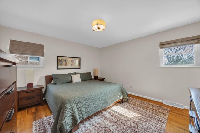 758 Meadow View Drive, Villa Hills, KY 41017