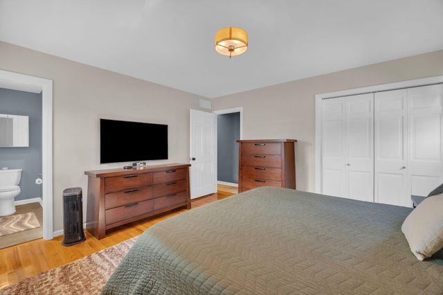 758 Meadow View Drive, Villa Hills, KY 41017