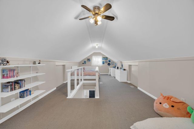 758 Meadow View Drive, Villa Hills, KY 41017