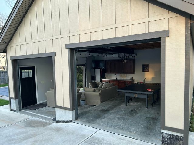 758 Meadow View Drive, Villa Hills, KY 41017