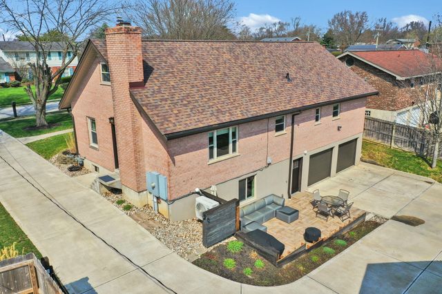 758 Meadow View Drive, Villa Hills, KY 41017