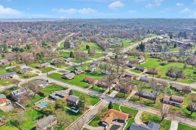 758 Meadow View Drive, Villa Hills, KY 41017