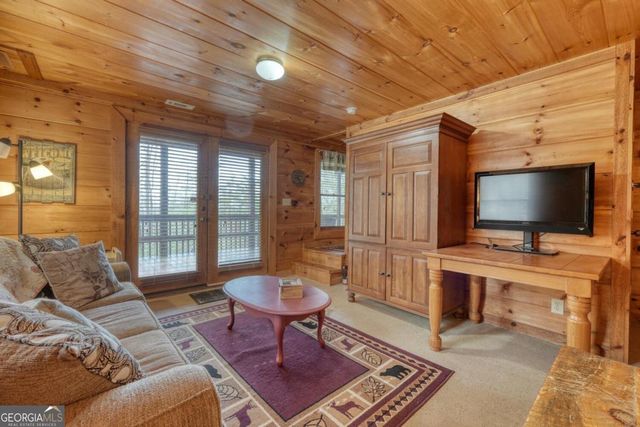 76 Channing Hollow, Morganton, GA 30560
