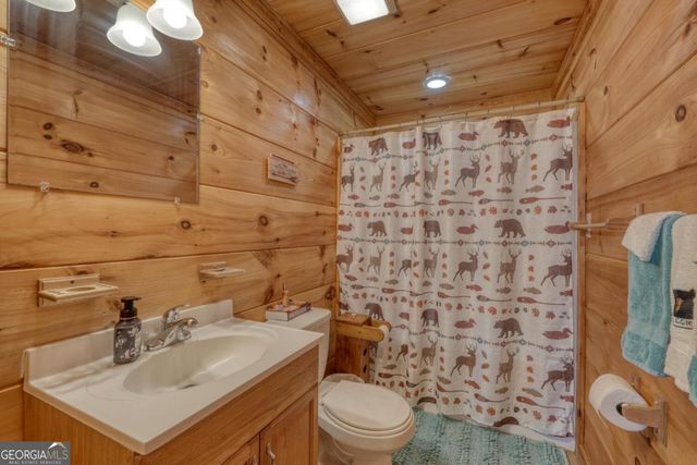 76 Channing Hollow, Morganton, GA 30560