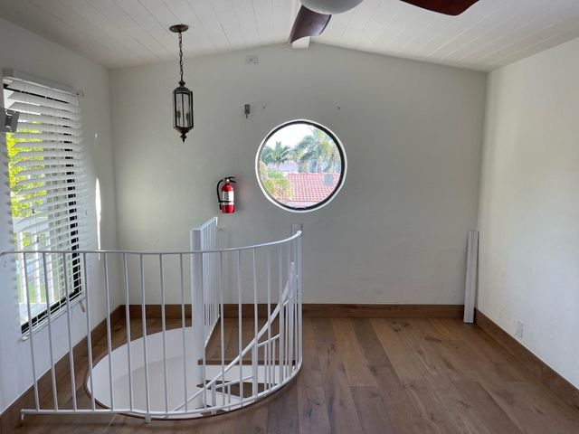 1806 NE 22nd Terrace, Fort Lauderdale, FL 33305