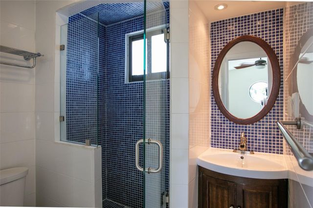 1806 NE 22nd Terrace, Fort Lauderdale, FL 33305