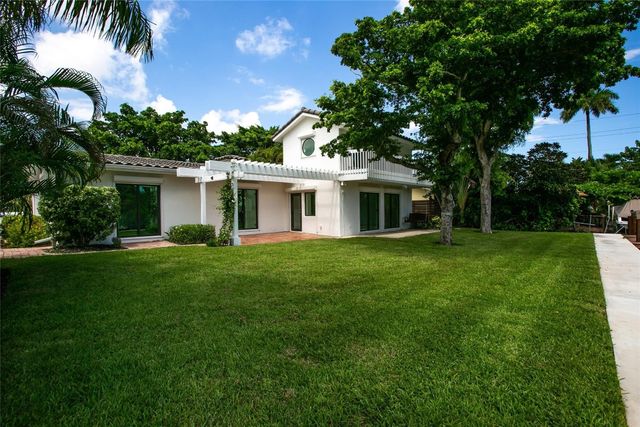 1806 NE 22nd Terrace, Fort Lauderdale, FL 33305