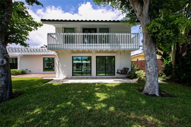 1806 NE 22nd Terrace, Fort Lauderdale, FL 33305