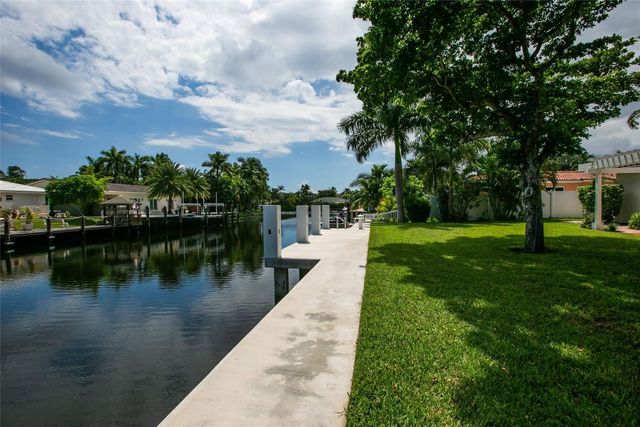 1806 NE 22nd Terrace, Fort Lauderdale, FL 33305