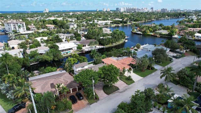 1806 NE 22nd Terrace, Fort Lauderdale, FL 33305