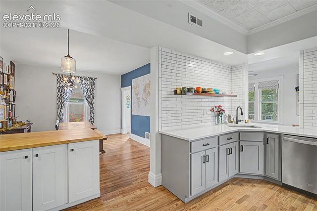60 Waltham Avenue, Manitou Springs, CO 80829