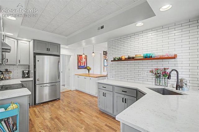 60 Waltham Avenue, Manitou Springs, CO 80829