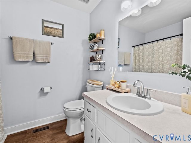 4507 Parrish Branch Rd, Midlothian, VA 23112